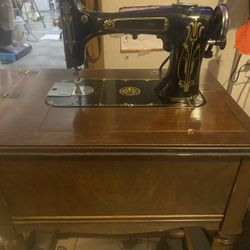 Damascus electric 1920 sewing machine