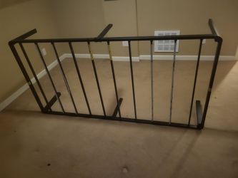 Free Twin sized bed frame