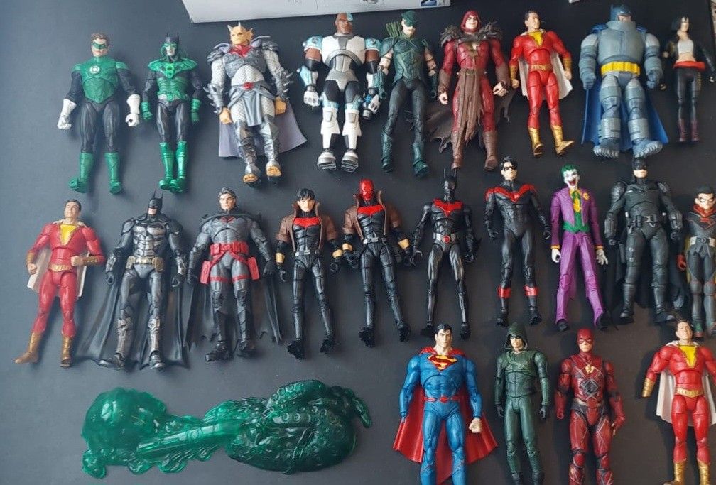 Mcfarlane Toys Action Figure And Card Lot