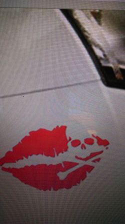 SKULL AND CROSSBONES LIPS sticker