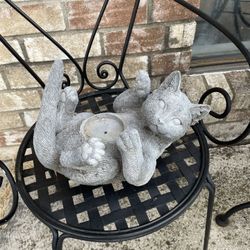 Garden Table Gray Cat Statue 11”x8”x9”