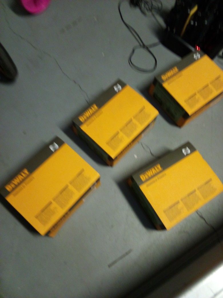 Dewalt