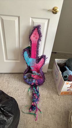 Trolls Piñata