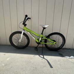 Specialized Kid Bike 