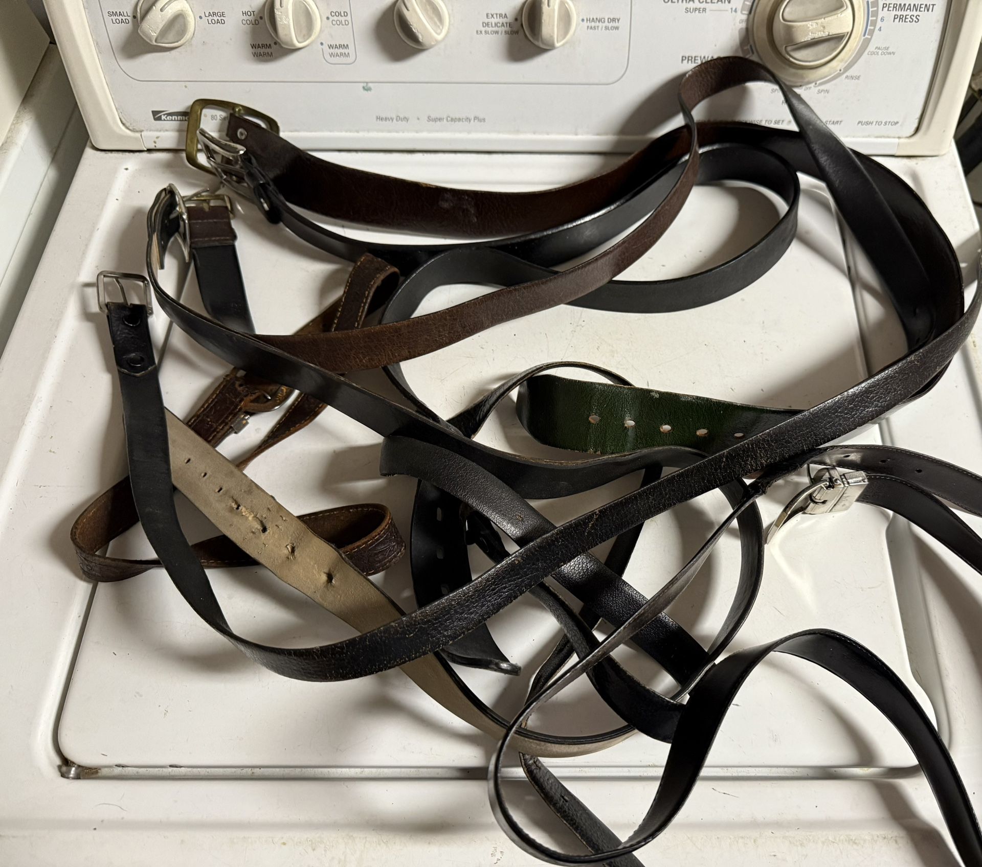 LOT Belts Assorted Sizes ALL FOR 