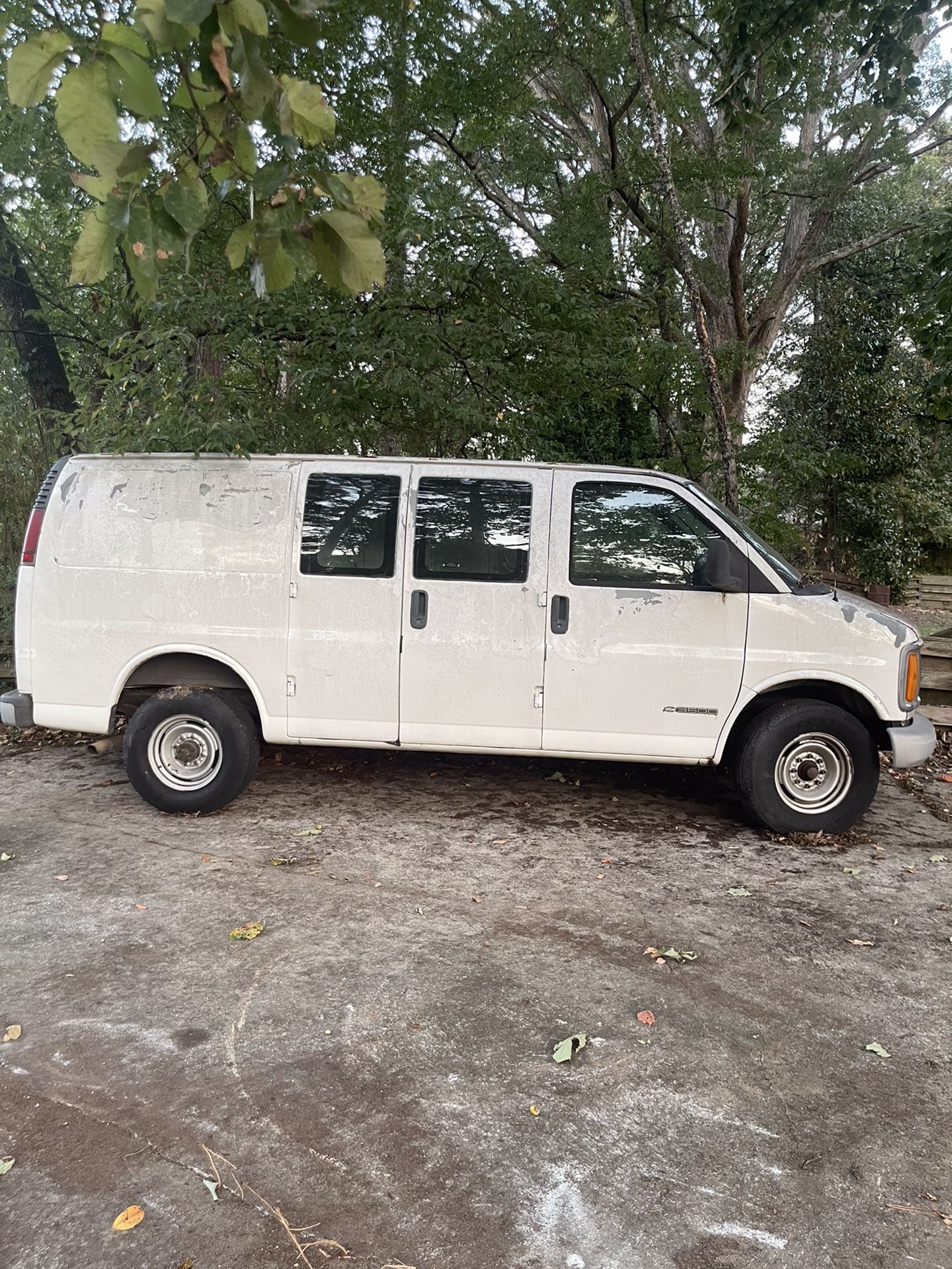 2002 Chevrolet Express Cargo