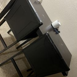Table And Chairs 