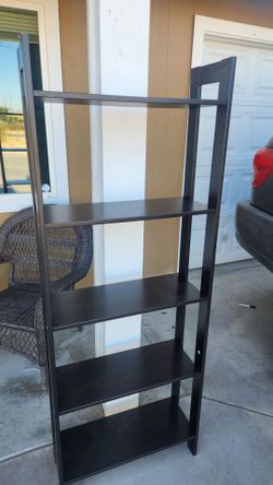 Shelve