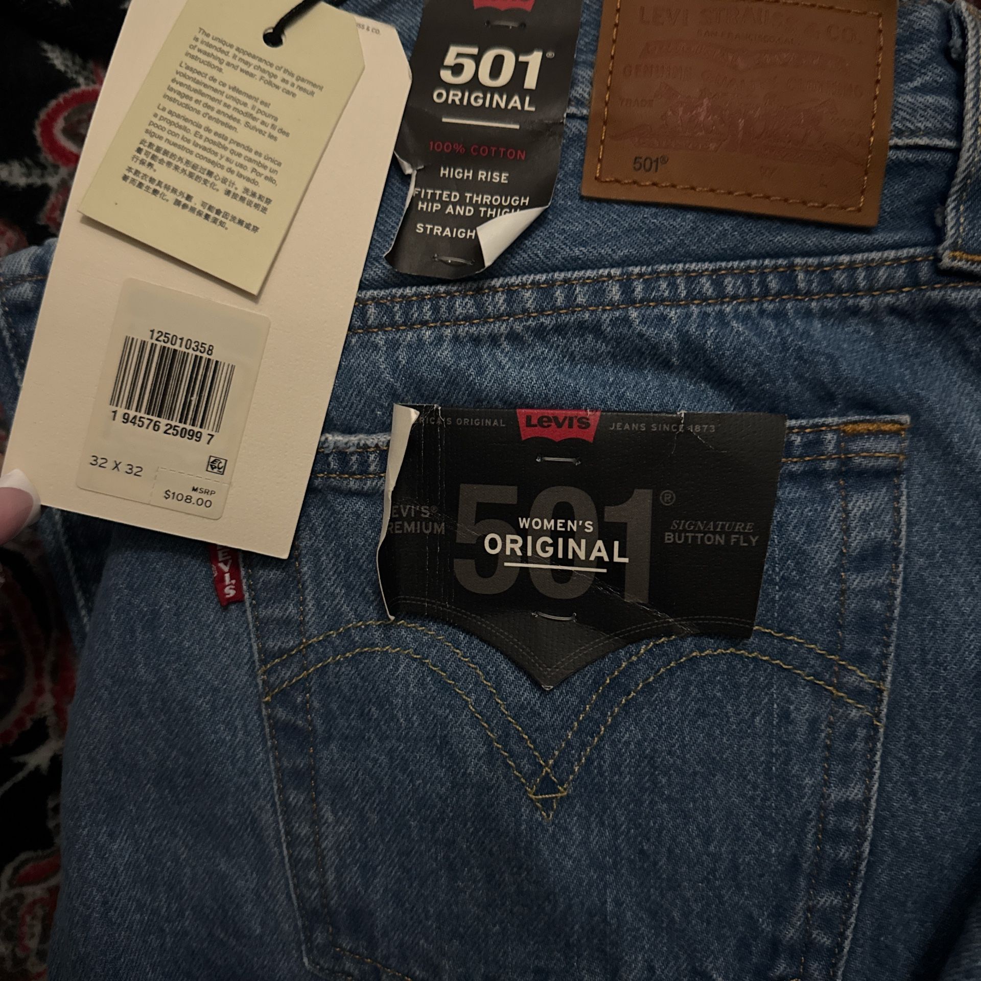 levi jeans