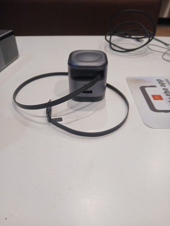 Ugreen 45w GaN Fast Charger With Retractable Cable