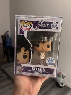 Selena Diamond Edition