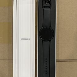 Galaxy Watch4 Samsung 44mm (Like New!)