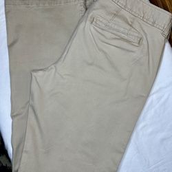 Old Navy Khaki Pants. Women’s Size 4 Reg