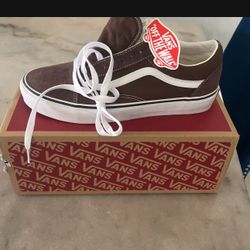 Brand New Vans Men’s Size 8 