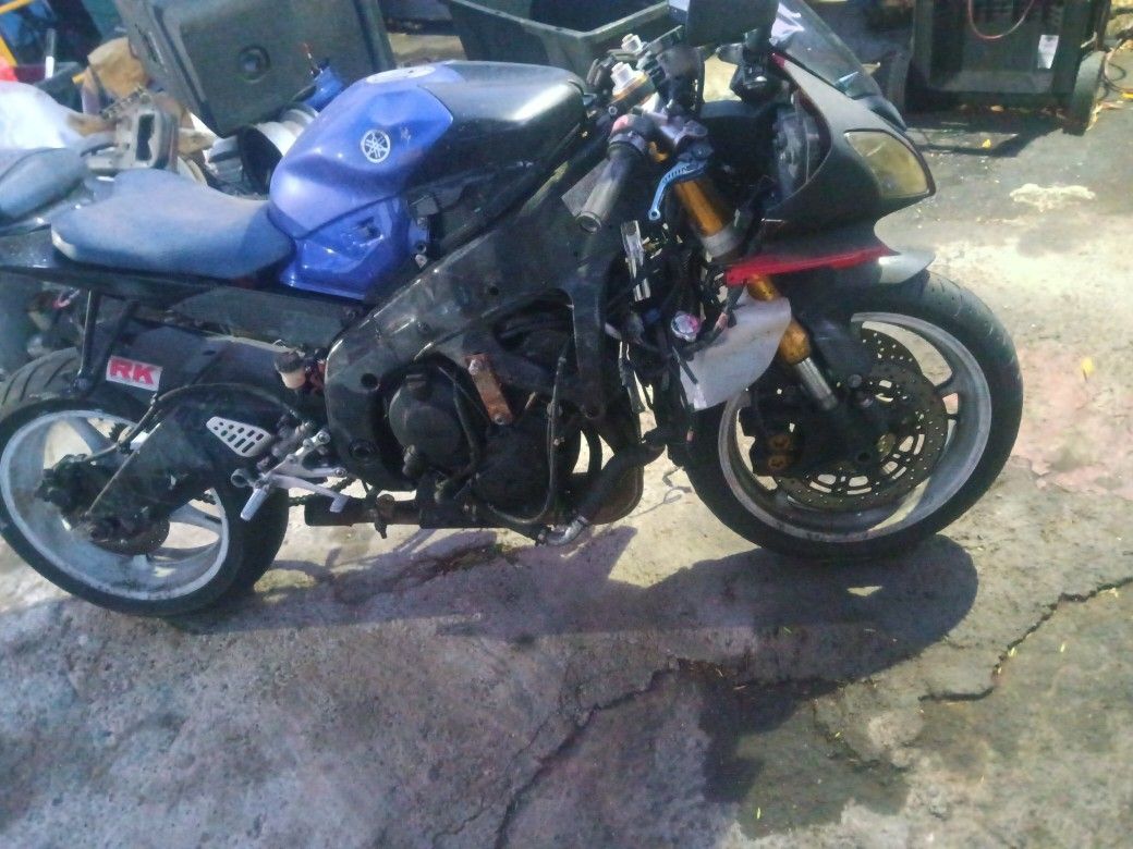 2007 Yamaha R6 for Sale in Phillips Ranch, CA - OfferUp