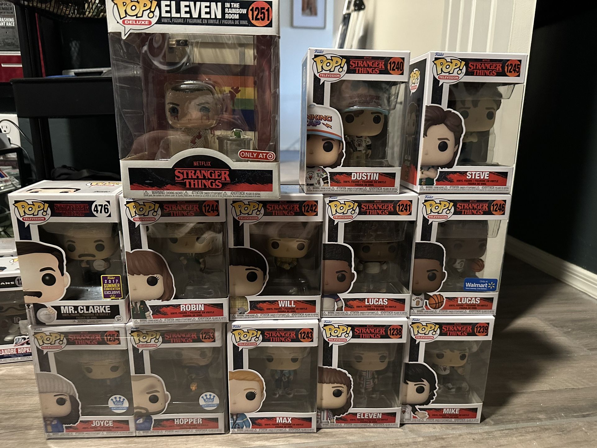 Stranger things pop funko lot