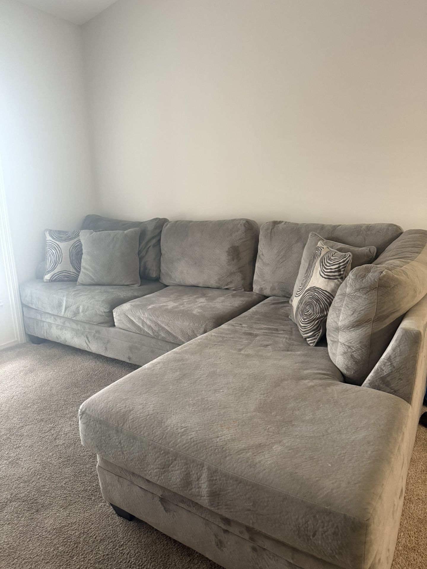 Sectional Light Grey Couch 