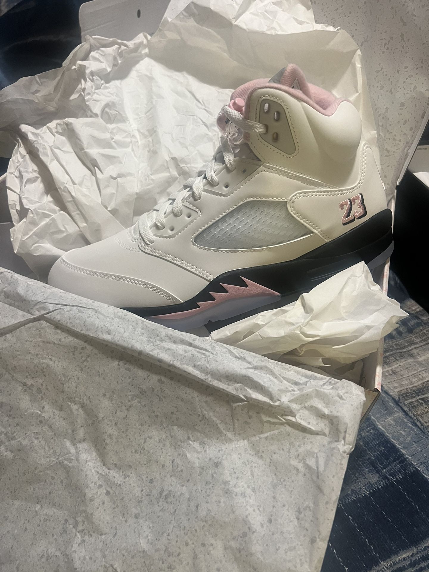 Exclusive Jordan 5’s Retro 