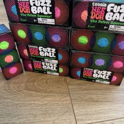 Authentic Viral Needohs - 3-pack Fuzzball
