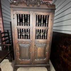 Dinning Room Table & Wine Cabinet 