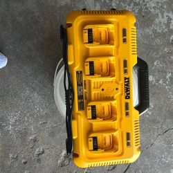 Dewalt Fast Charger