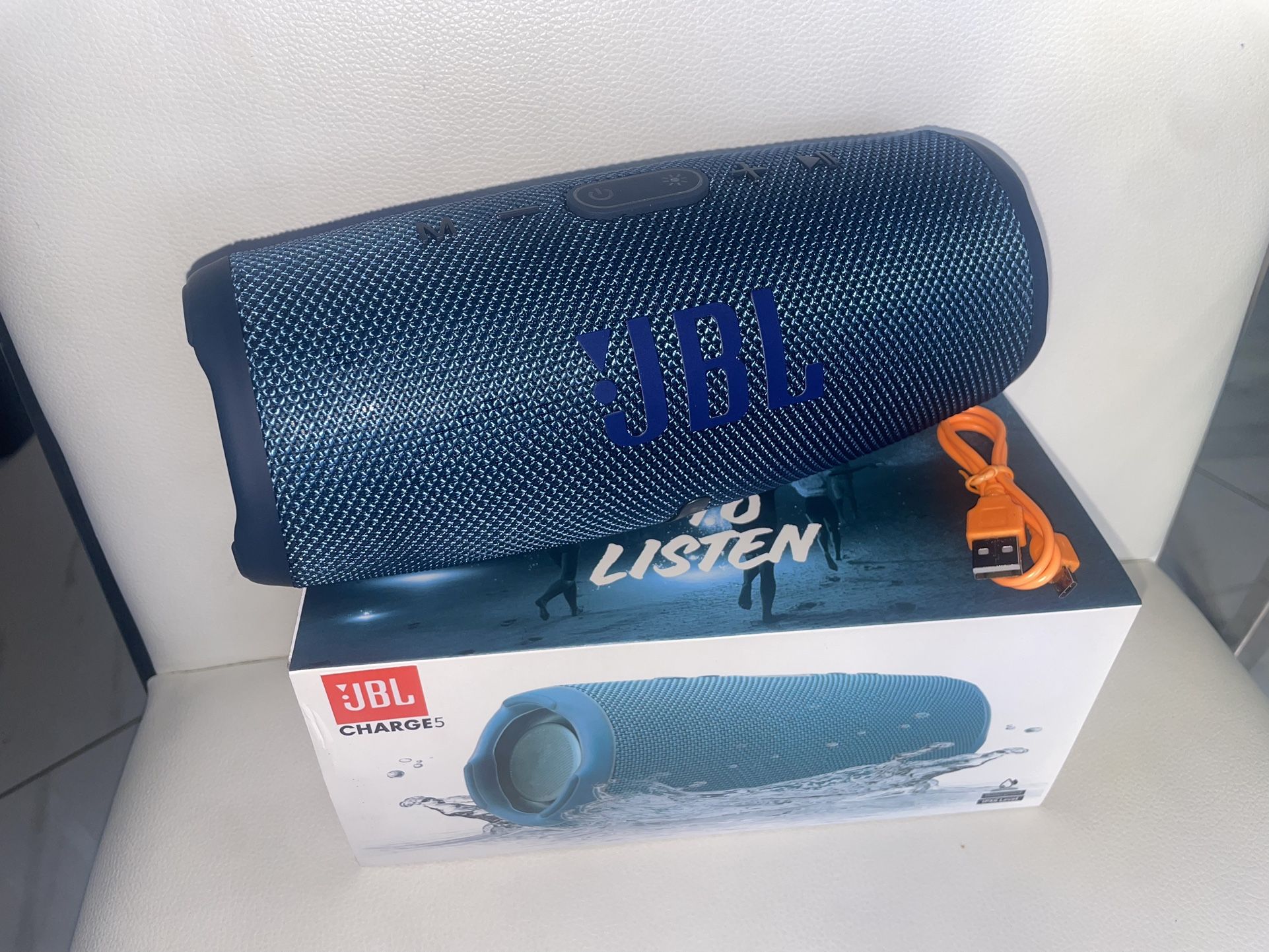 JBL CHARGE 5