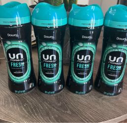 (4) Downy Unstopables Fresh In-Wash Laundry Scent Booster Beads, 7.8 oz