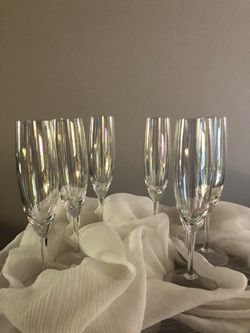 Iridescent champagne flutes 10