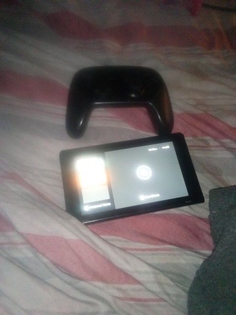 Nintendo Switch 1 With Pro Controller