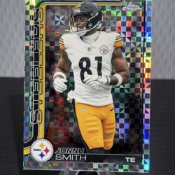 #257 Jonnu Smith 2025 Topps Chrome - X-Fractor