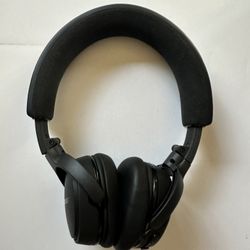 Pre-owned Bose On-Ear Wireless Headphones Only