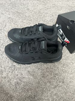 Mens Under Armour Size 9