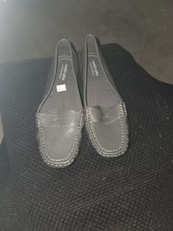 Women shoes size  8