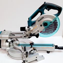 Makita 18V LXT Cordless Sliding Compound Miter Saw (LXSL01)