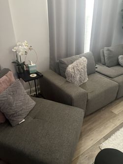 Gray Section With Surround Sound