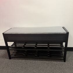 Shoe rack with storage 