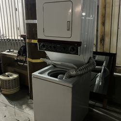 Washer And Dryer ( Combo)