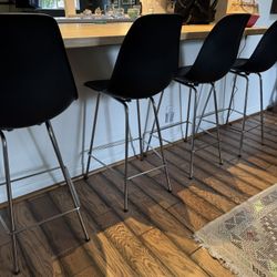 Eames Molded plastic Stools (4)  Authentic 