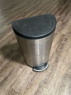 Simple human stainless steel trash can with removable insert