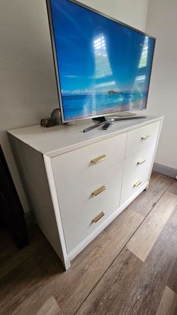 Pottery barn dresser