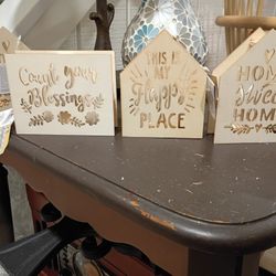 Light Up Crafting Houses