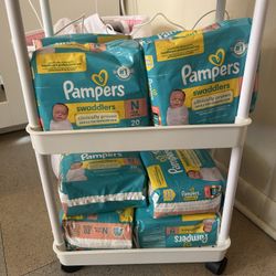 Newborn Swaddler Pampers