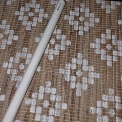 APPLE PENCIL PRO AND APPLE PENCIL USB-C