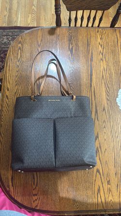 Michael Kors Tote
