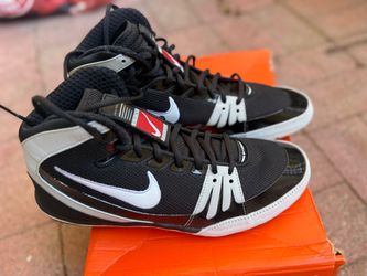 Nike freak wrestling shoes brand new with box size 10.5