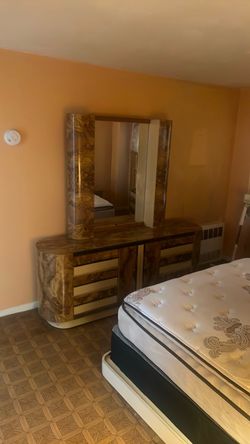 Classic bedroom set