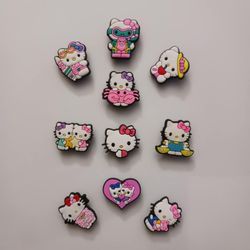 HELLO KITTY CHARMS 