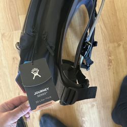 Hydra Flask Hiking Backpack 