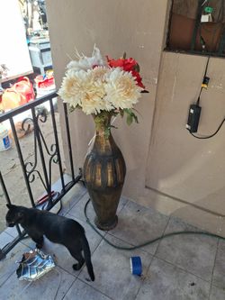 Flower Vase 
