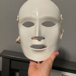 Aprons Moonlight LED Therapy Facial Mask 
